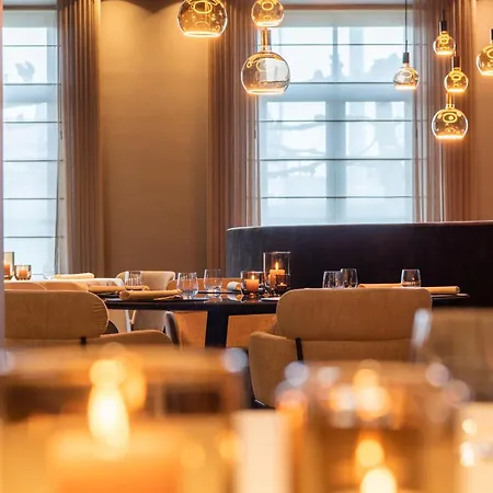 德巴里亚酒店 3* Aan de Wolfsberg